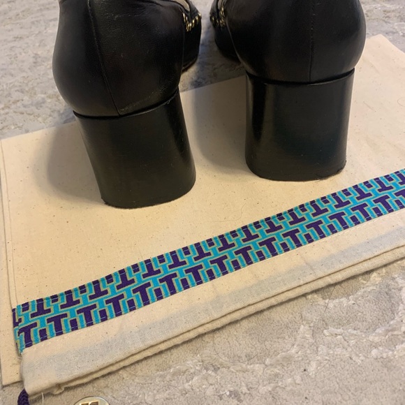 Tory Burch Black Studded Loafers with Gold Details - Picture 5 of 10